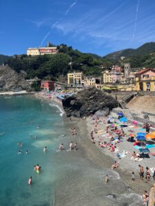 cinque terre hiking
