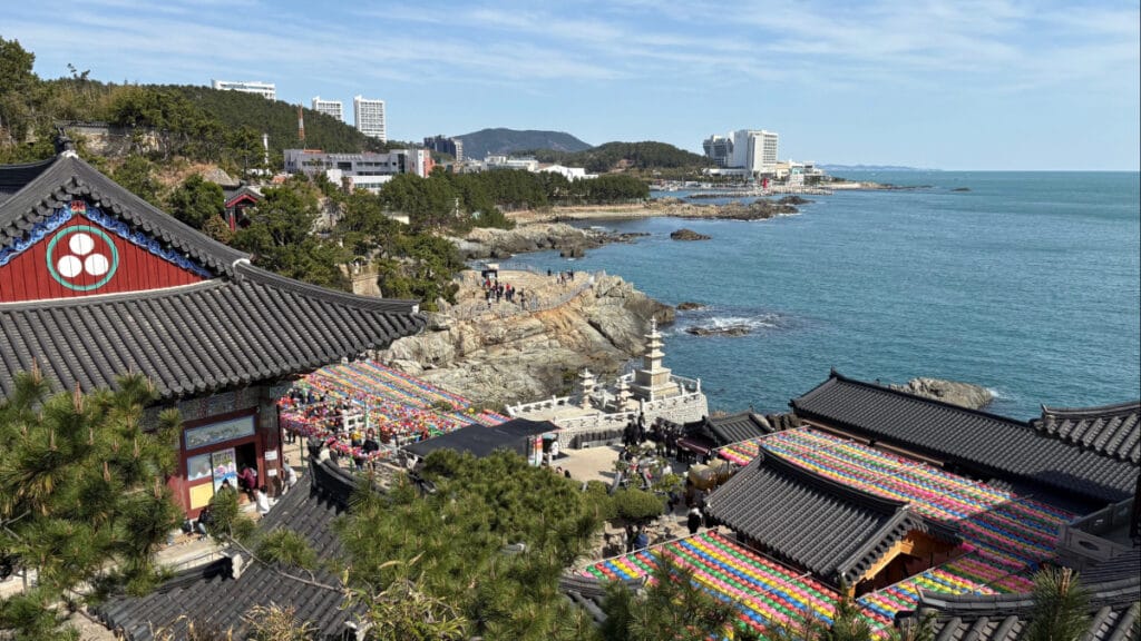 how to travel to south korea on a budget