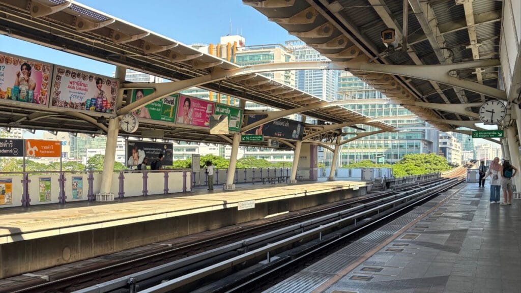 travel tips in thailand