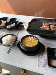 solo dining in korea